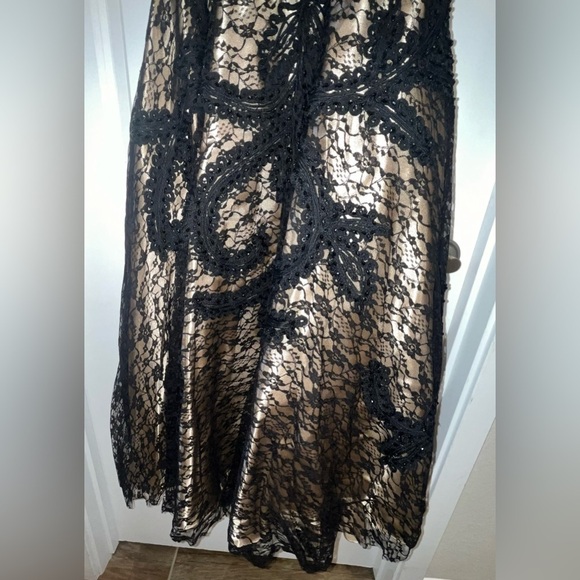 Sue Wong Nocturne Y2K Lace Beaded Open Back Halter Tulle Dress Gown - Picture 4 of 8